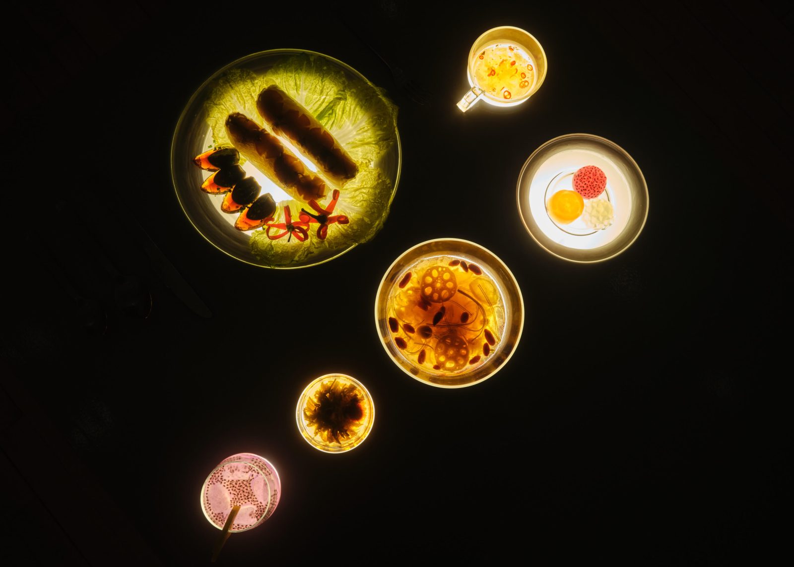 Futurist Cookbook &ndash; Dinner at the Light Table
