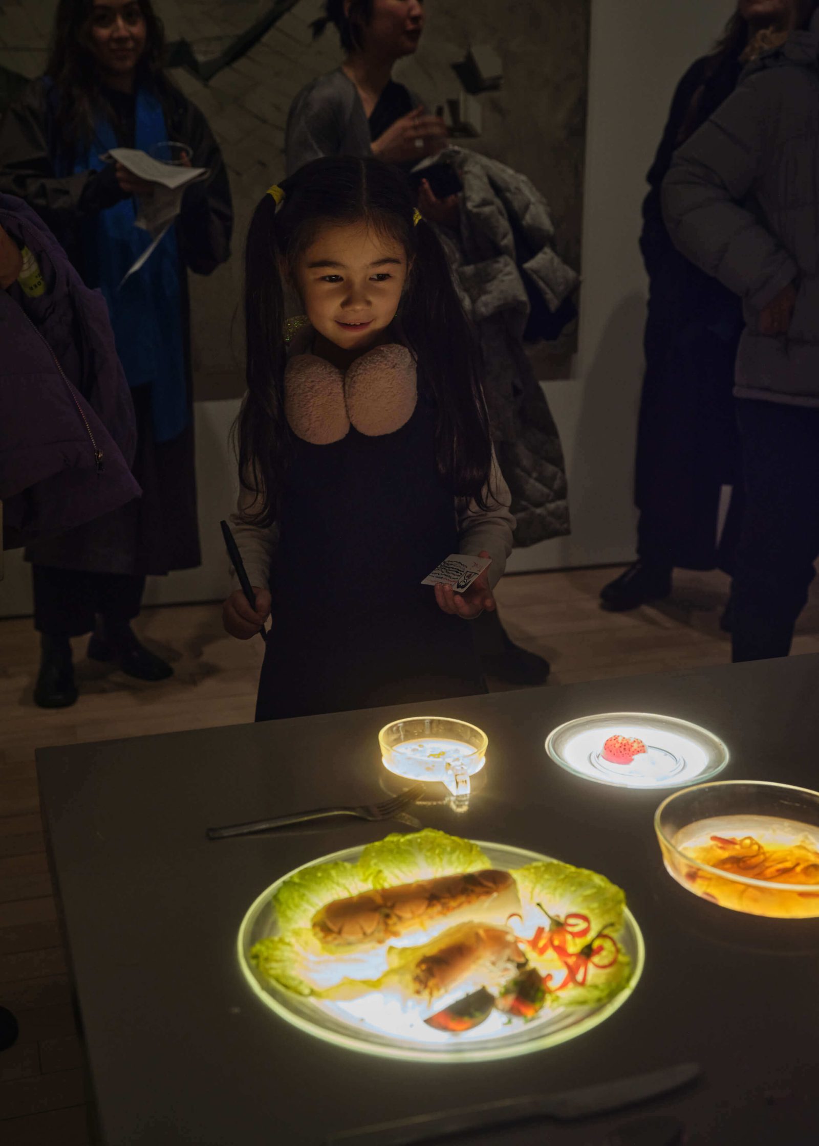 Futurist Cookbook &ndash; Dinner at the Light Table