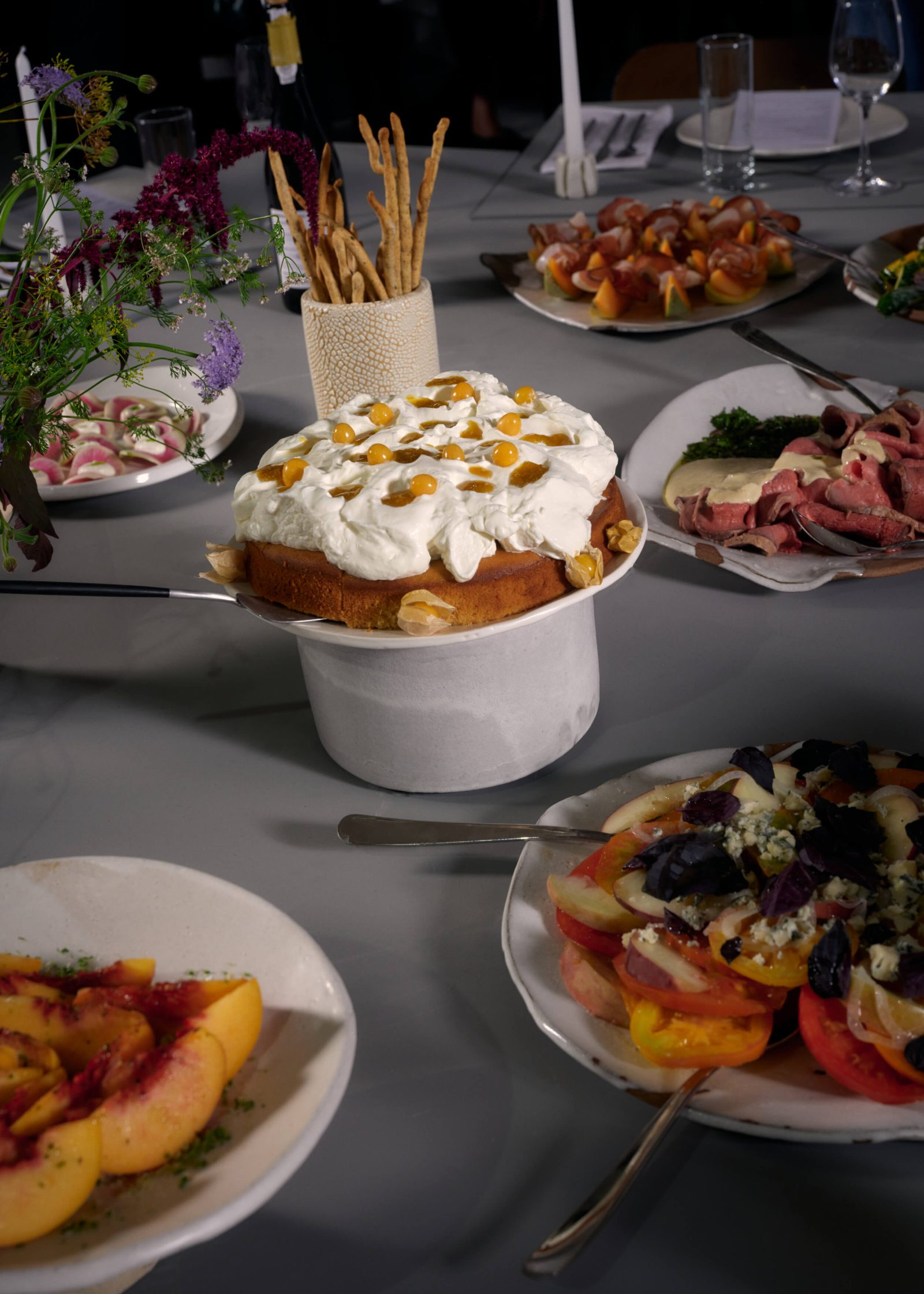 Futurist Cookbook &ndash; Distant Family Dinner