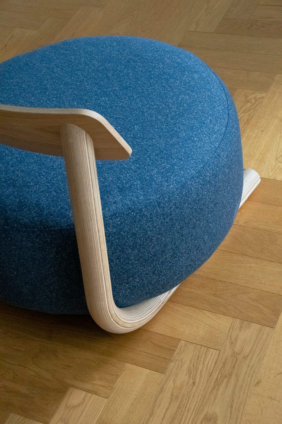 Maamuna Lounge Chair